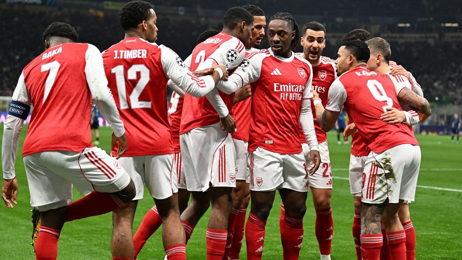 Arsenal Takes on Inter Milan in a High-Stakes Champions League Clash at San Siro